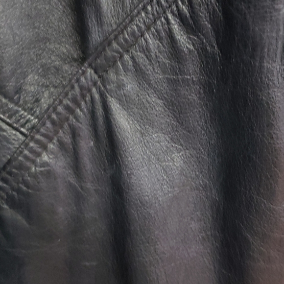 Leather jacket - Picture 4 of 4